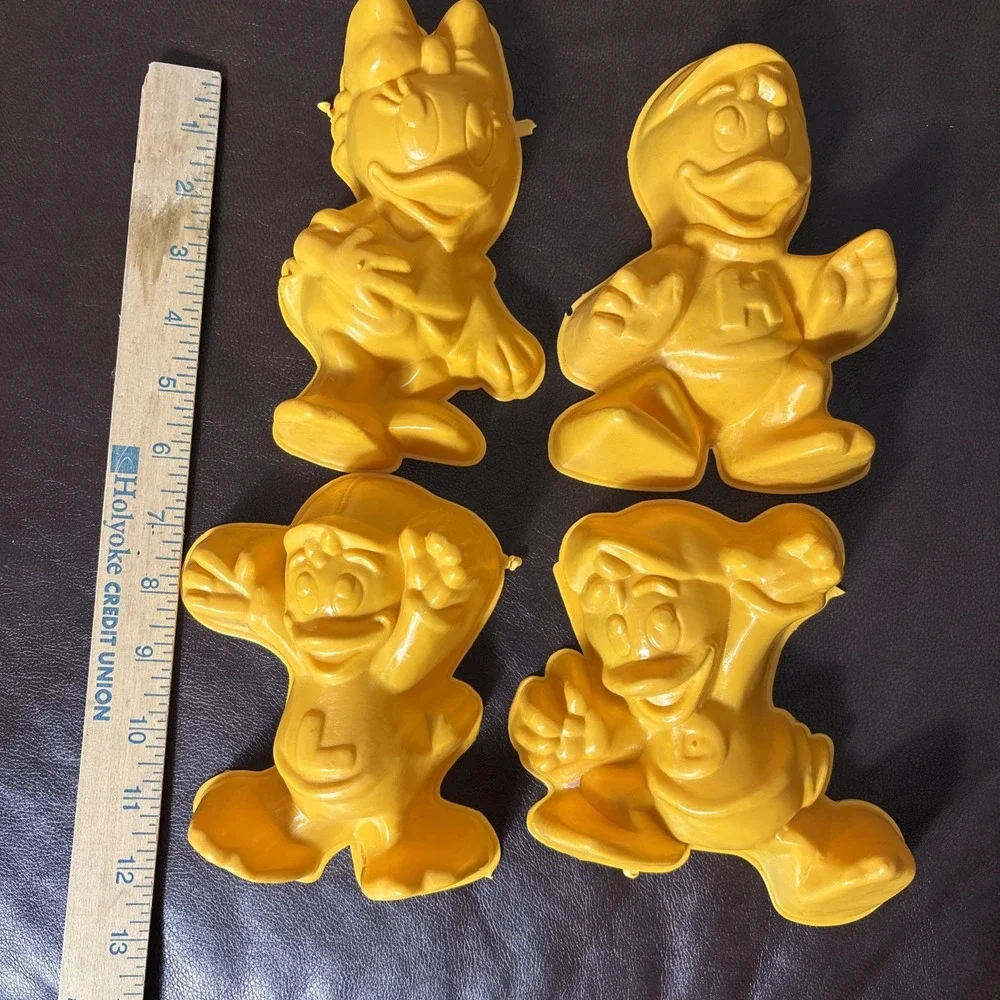JELL-O‎ 1989 Disney DuckTales Molds Huey, Dewey, Louie & Webby